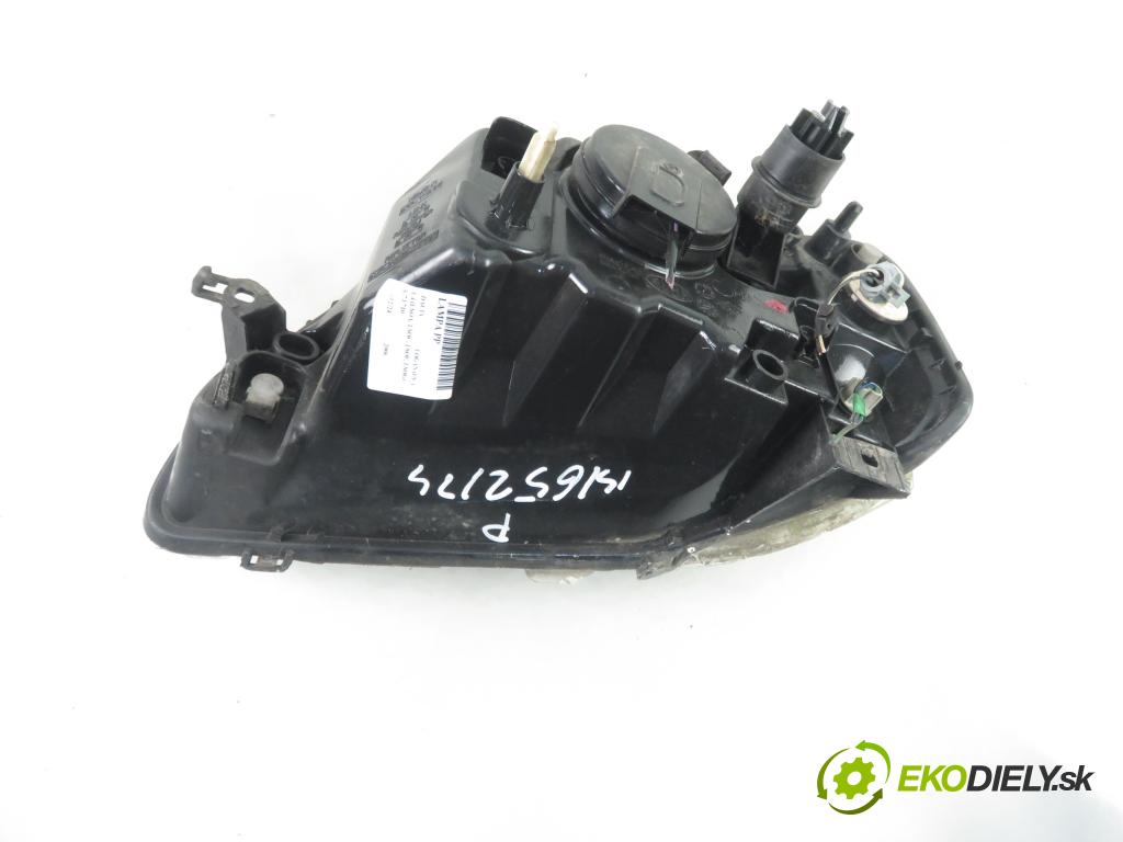 DACIA LOGAN (LS_) SEDAN 2006 55,00 1.4 MPi - K7J 710 1390,00 Svetlo PP 8200211006