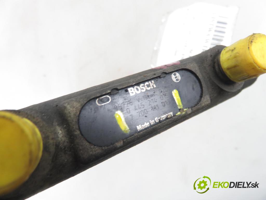 RENAULT SCENIC I (JA0/1_) MINIVAN 2000 75,00 1.9 dCi 102 - F9Q 732 1870,00 Lišta vstrekovacia 7700111013 ; 0445214015 (Vstrekovacie lišty)