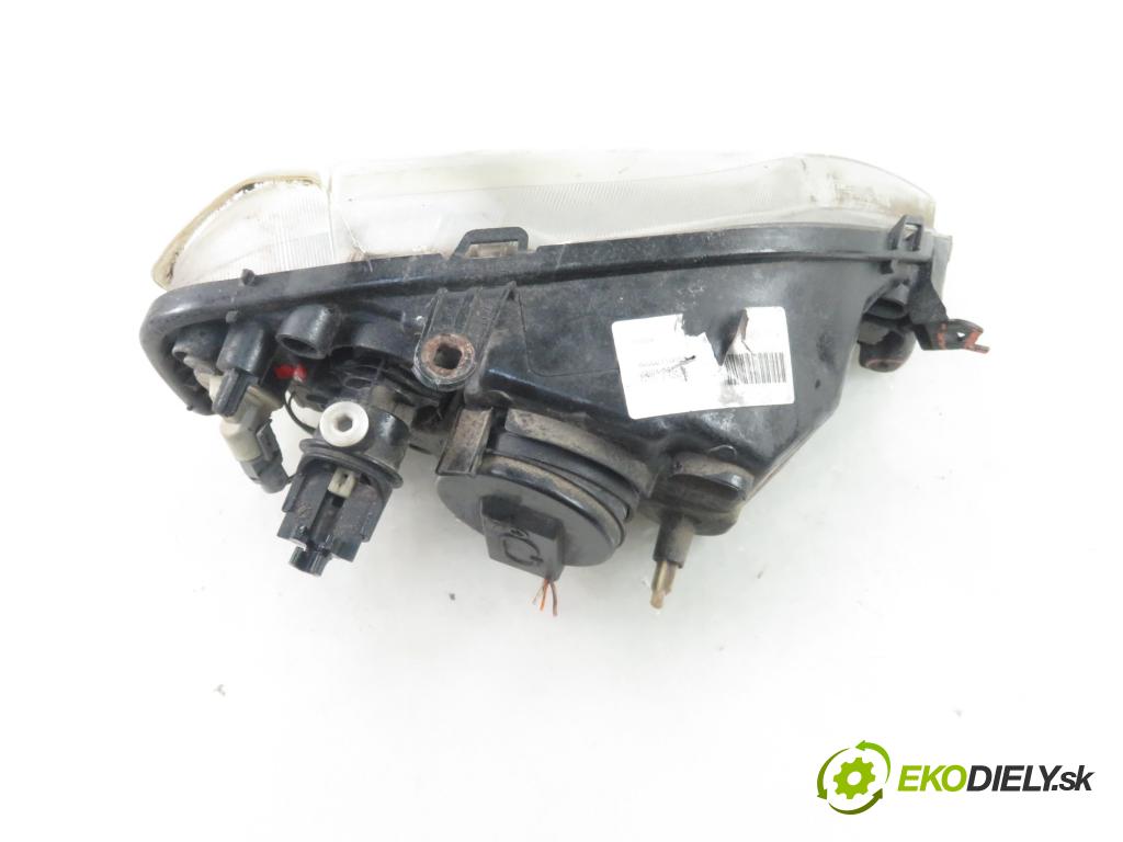 DACIA LOGAN (LS_) SEDAN 2006 55,00 1.4 MPi - K7J 710 1390,00 Svetlo LP
