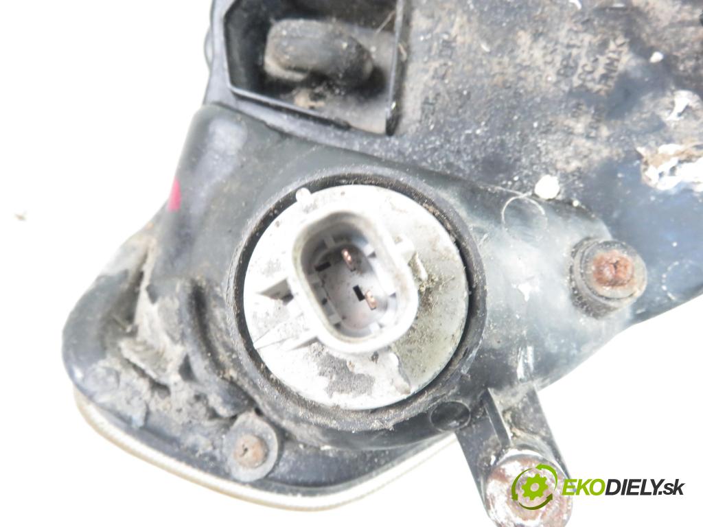 MITSUBISHI PAJERO PININ (H6_W, H7_W) TERENOWY 2000 88,00 1.8 GDI (H66W, H76W) - 4G93 (GDI) 1834,00 Svetlo LP 