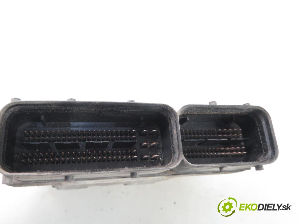 OPEL ZAFIRA B (A05) MINIVAN 2008 110,00 1.9 CDTI 150 - Z 19 DTH 1910,00 Riadiaca jednotka Motor 55570807MJ ; 0281015767