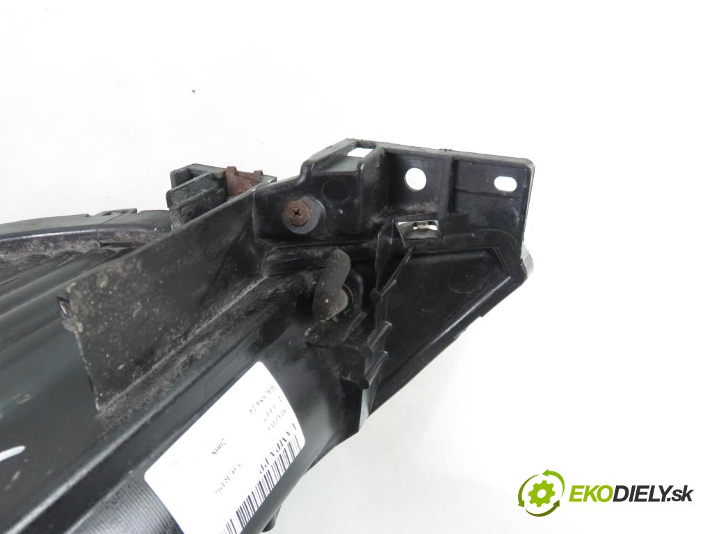 MAZDA 5 (CR19) MINIVAN 2008 107,00 2 - LFF7 1999,00 Svetlo PP
