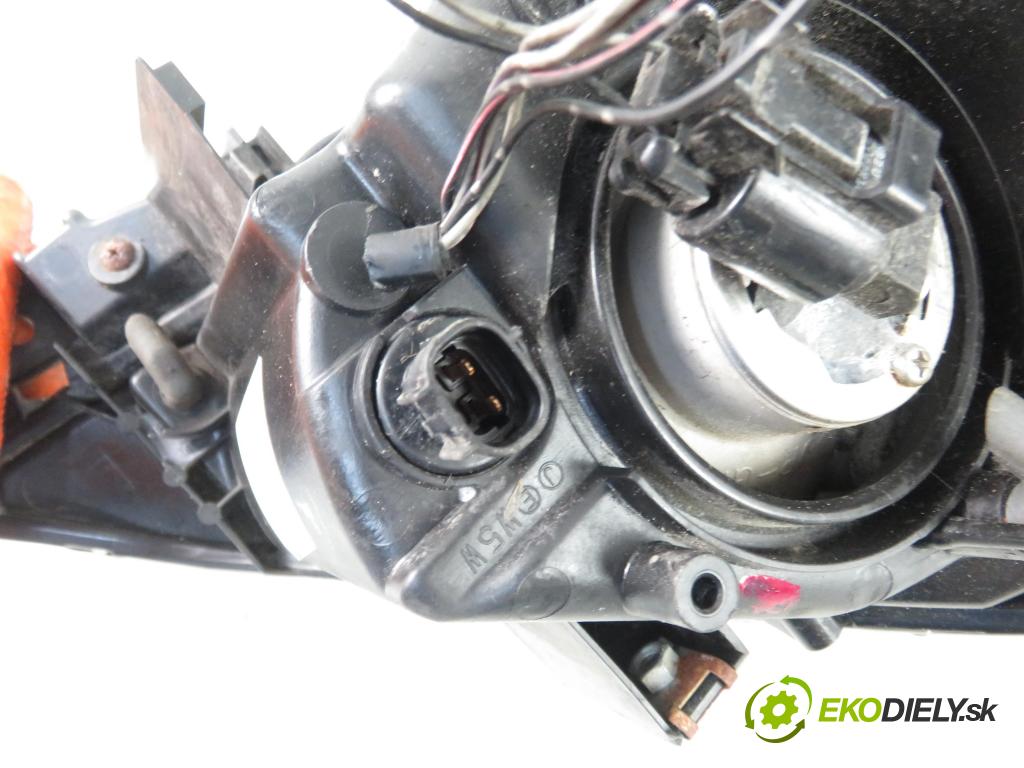 MAZDA 5 (CR19) MINIVAN 2008 107,00 2 - LFF7 1999,00 Svetlo LP