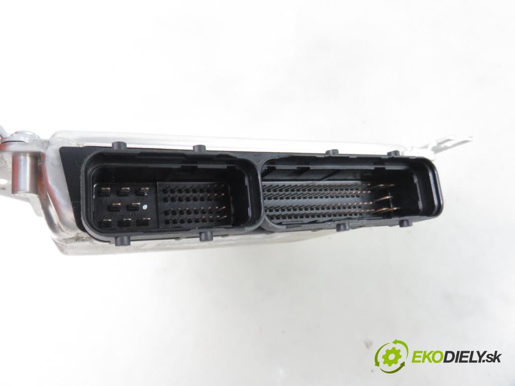 HYUNDAI H-1 Skrzynia FURGON 2006 103,00 2.5 CRDi 140 - D4CB 2497,00 Riadiaca jednotka Motor 0281011577 ; 391004A120
