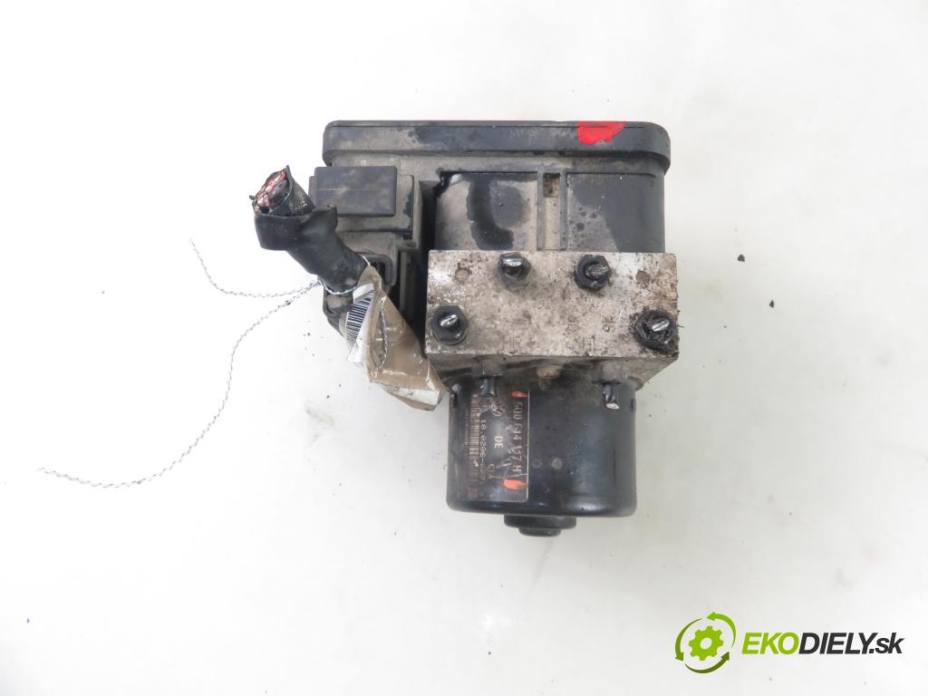 VW POLO (9N_) HB 2002 55,00 1.4 TDI PD 75 - AMF 1422,00 Pumpa ABS 6Q0907379L ; 10096003323 ; 6Q0614117H (Pumpy ABS)
