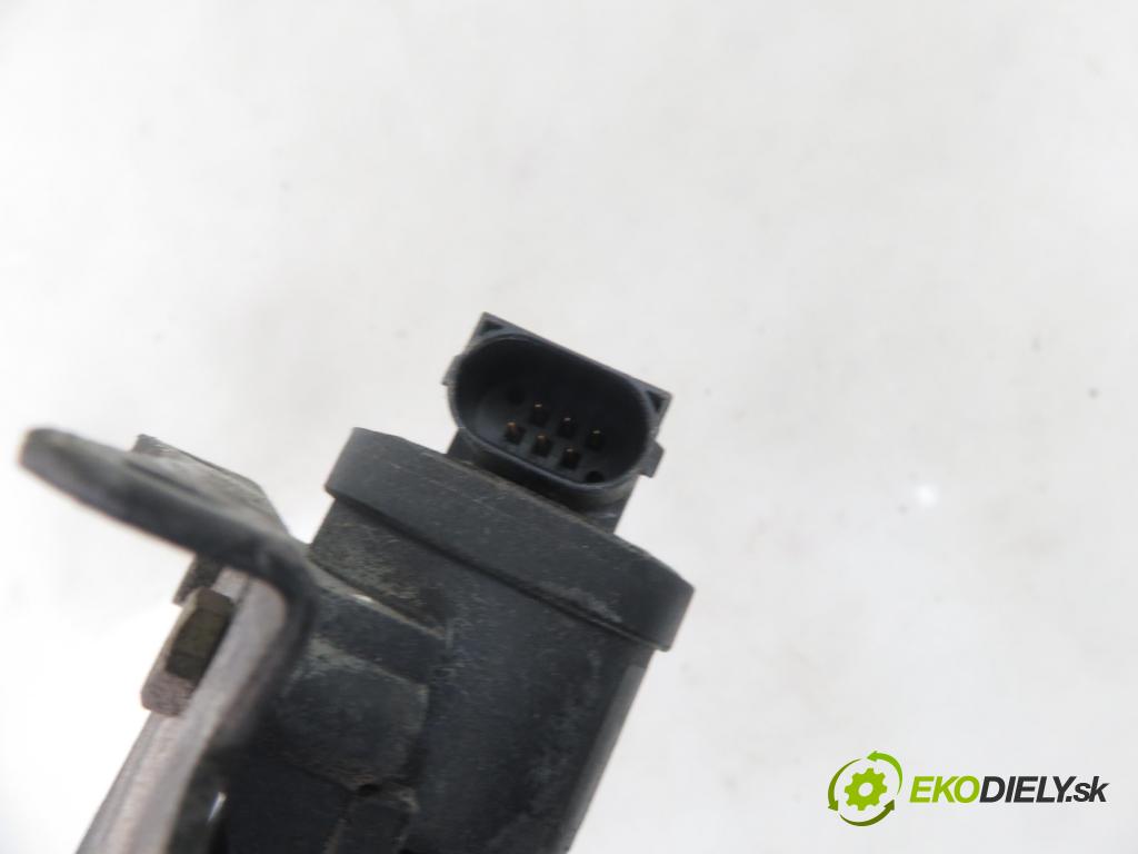 MERCEDES-BENZ CLK (C208) COUPE 1998 160,00 320 (208.365) - M 112.940 3199,00 Potenciometer plynu A0115428717 ; 0205001303 (Pedále)