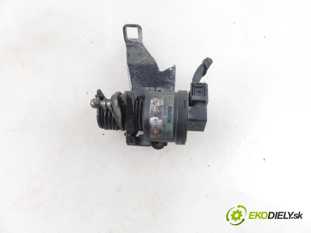 MERCEDES-BENZ CLK (C208) COUPE 1998 160,00 320 (208.365) - M 112.940 3199,00 Potenciometer plynu A0115428717 ; 0205001303 (Pedále)