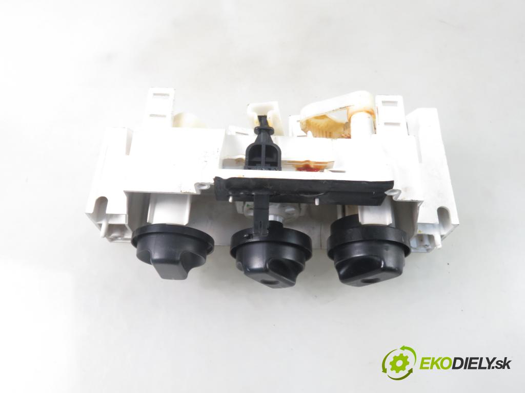 SUZUKI WAGON R+ (MM) HB 2002 56,00 1.3 (RB 413) - G13BB 1298,00 Panel kúrenia KLIMATIZACE: 7440083E20