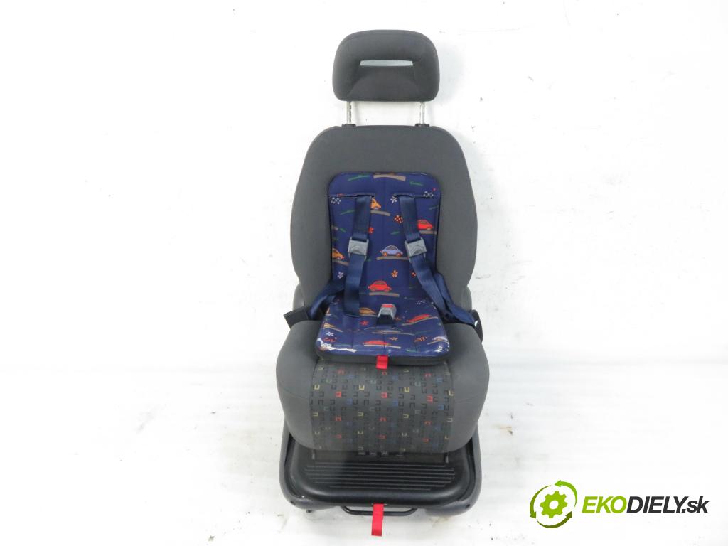 VW SHARAN (7M8, 7M9, 7M6) MINIVAN 2003 85,00 1.9 TDI PD 115 - AUY 1896,00 Sedadlo 2 rad pravy