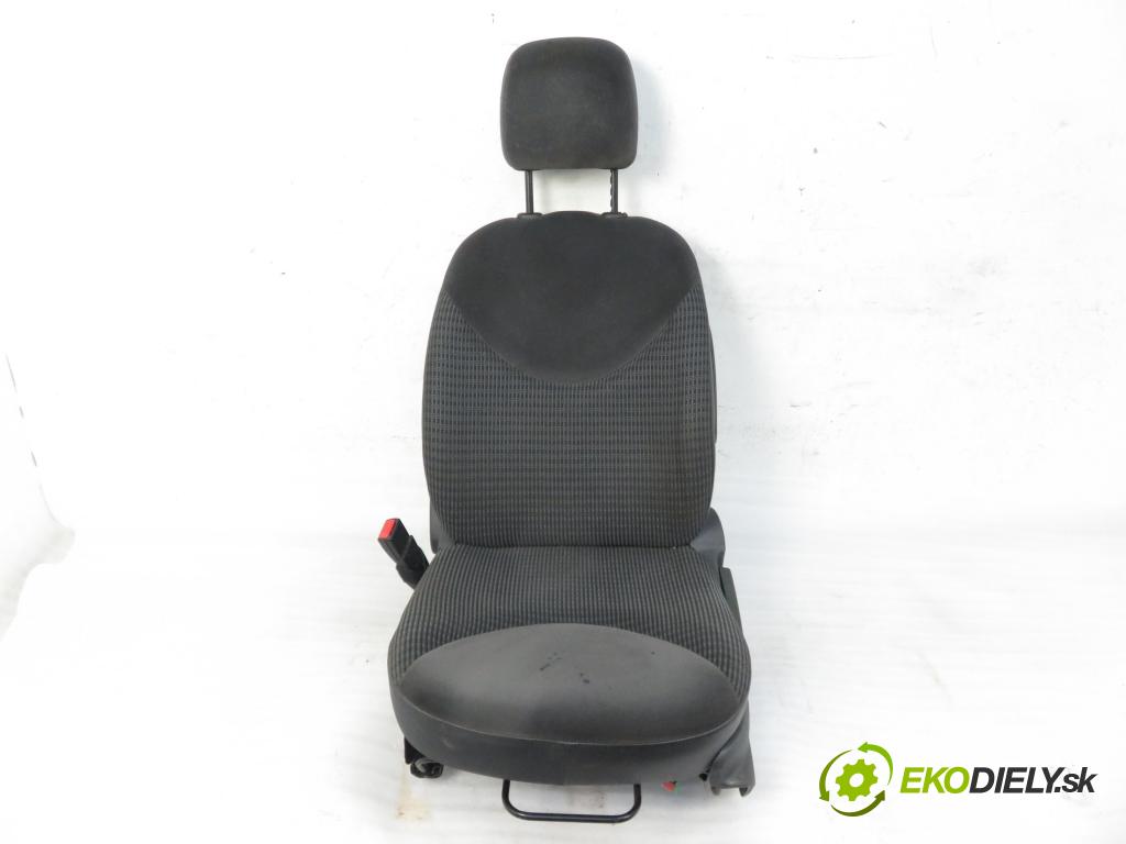 CITROEN C3 I (FC_) HB 2004 54,00 1.4 i - KFV (TU3JP) 1360,00 Sedadlo šoféri