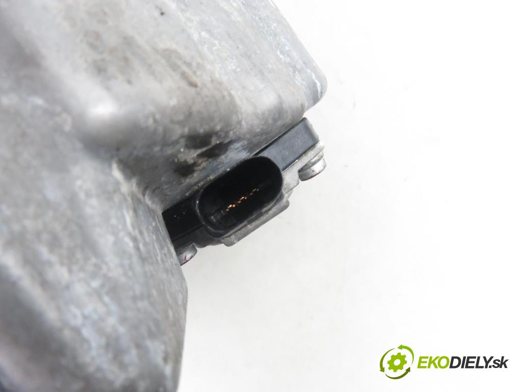 VW GOLF V (1K1) HB 2005 55,00 1.4 16V - BCA 1390,00 Vaňa olejová 032103603AB (Olejové vane)