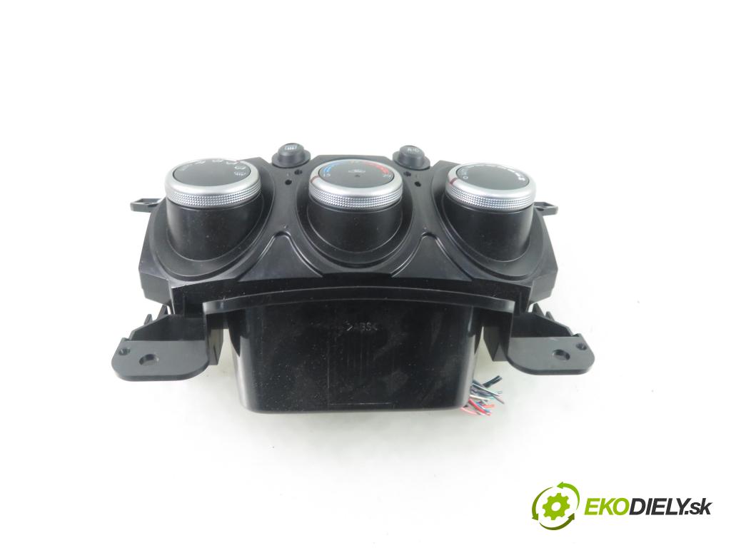 MAZDA 2 (DE_, DH_) HB 2011 63,00 1.3 - ZJ-VE 1349,00 Panel kúrenia KLIMATIZACE: DP7661190