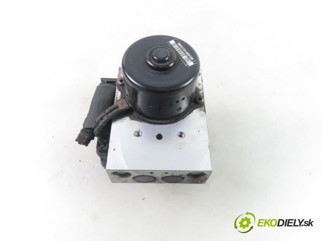 VW GOLF IV (1J1) HB 2001 85,00 1.9 TDI - AJM 1896,00 Pumpa ABS 1J0907379AF ; 1J0614417A (Pumpy ABS)