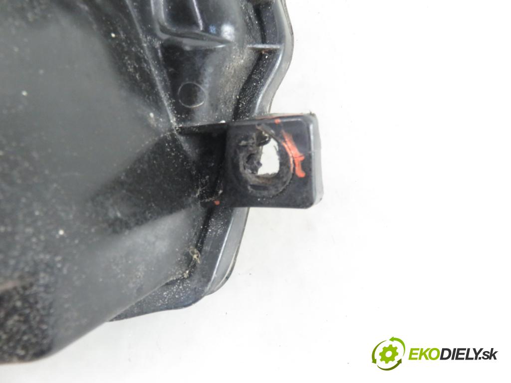 MITSUBISHI PAJERO PININ (H6_W, H7_W) TERENOWY 2000 88,00 1.8 GDI (H66W, H76W) - 4G93 (GDI) 1834,00 Svetlo PP