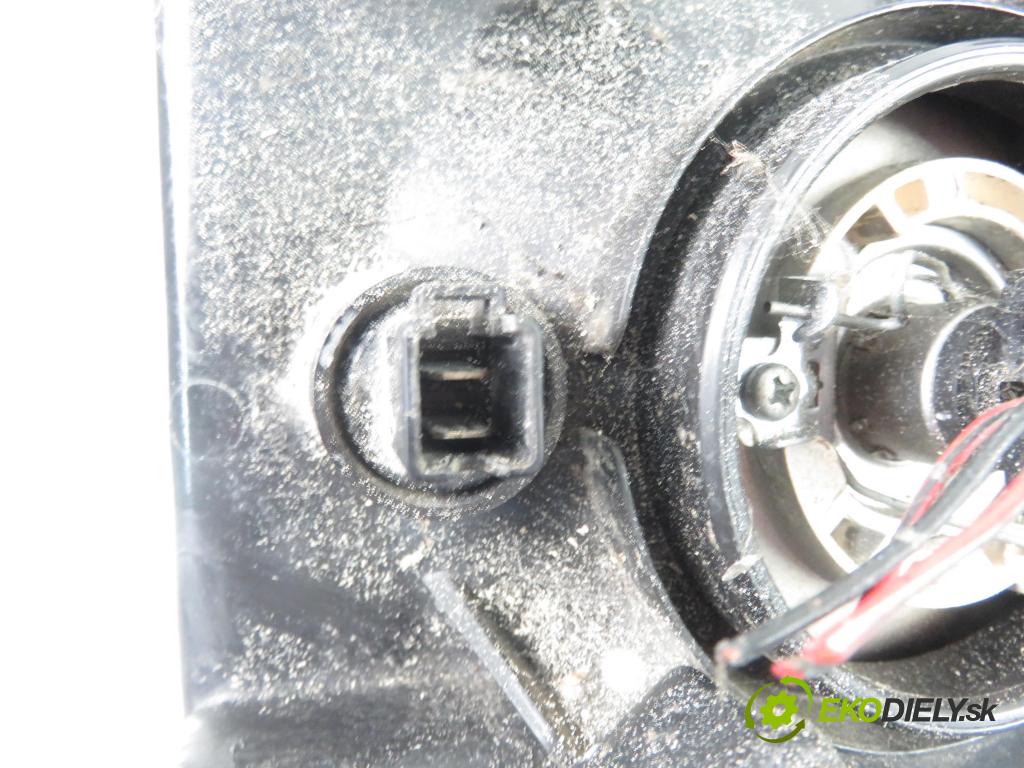 MITSUBISHI PAJERO PININ (H6_W, H7_W) TERENOWY 2000 88,00 1.8 GDI (H66W, H76W) - 4G93 (GDI) 1834,00 Svetlo PP