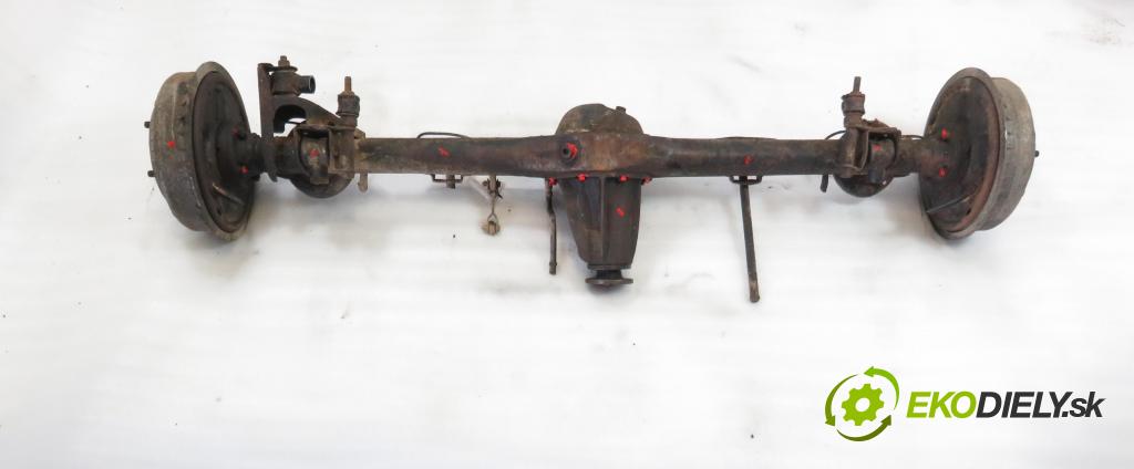 LADA NIVA (2121) TERENOWY 1998 59,00 1700 i 4x4 - BA3 21214 1690,00 Most zadní část / diferenciál