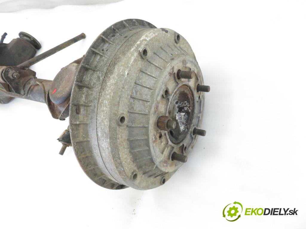 LADA NIVA (2121) TERENOWY 1998 59,00 1700 i 4x4 - BA3 21214 1690,00 Most zadní část / diferenciál