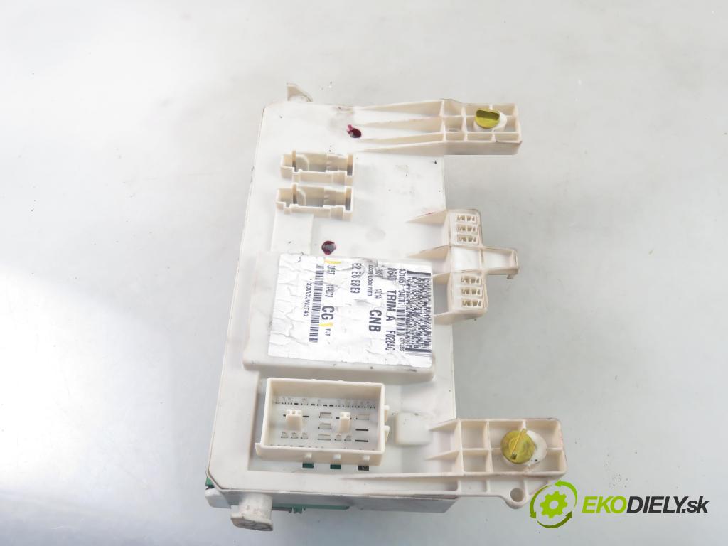 FORD FOCUS C-MAX (DM2) MINIVAN 2004 80,00 1.6 TDCi 109 - G8DB 1560,00 MODUL BSI 3M5T14A073CG