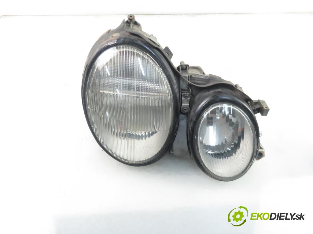 MERCEDES-BENZ CLK (C208) COUPE 1998 160,00 320 (208.365) - M 112.940 3199,00 Svetlo PP 