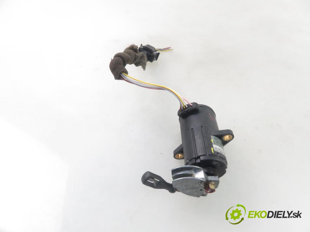 SEAT IBIZA II (6K1) HB 2002 50,00 1.9 SDI - AQM 1896,00 Potenciometer plynu 028907475AP ; 0281002339 (Pedále)