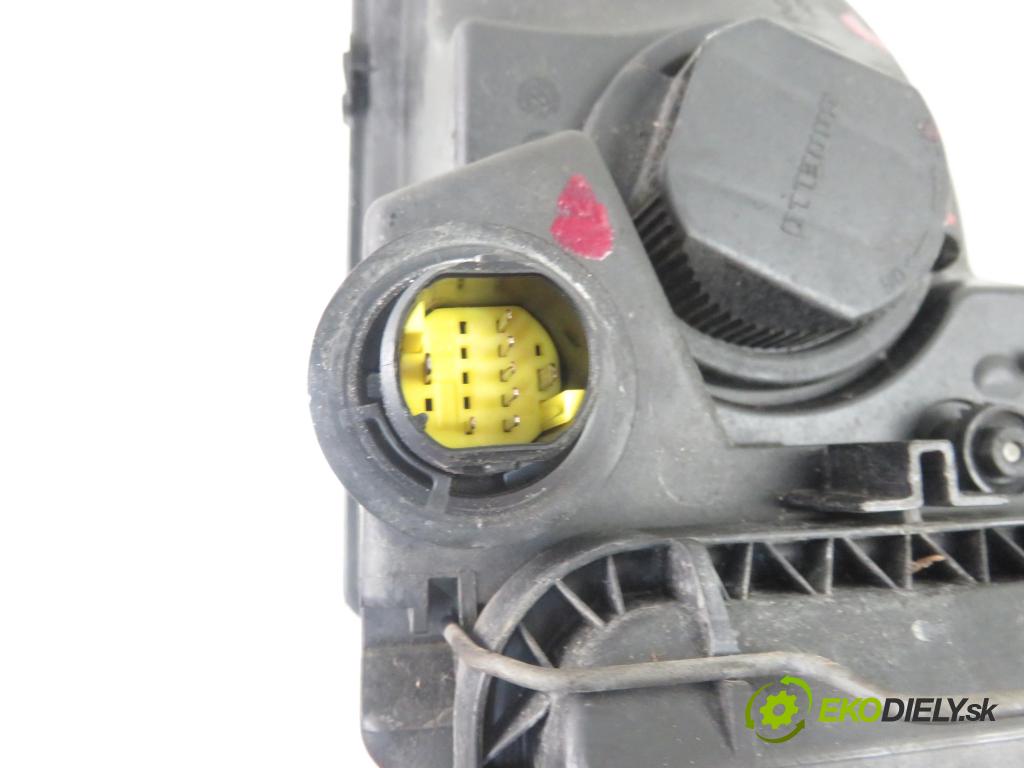 FIAT IDEA (350_) HB 2003 70,00 1.4 16V 95 - 843 A1.000 1368,00 Svetlo PP 51708729