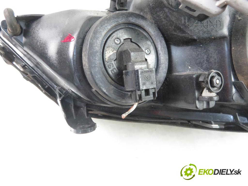 OPEL ASTRA G liftback (T98) HB 1999 66,00 1.4 16V - X 14 XE 1389,00 Svetlo LP