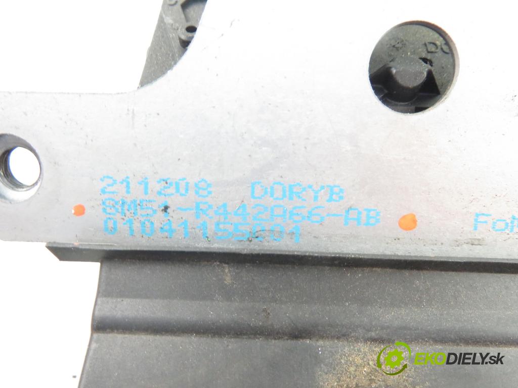 FORD MONDEO IV (BA7) LIFTBACK 2008 92,00 1.8 TDCi - QYBA 1753,00 zámok dveří kufr EL. 8M51R442A66AB