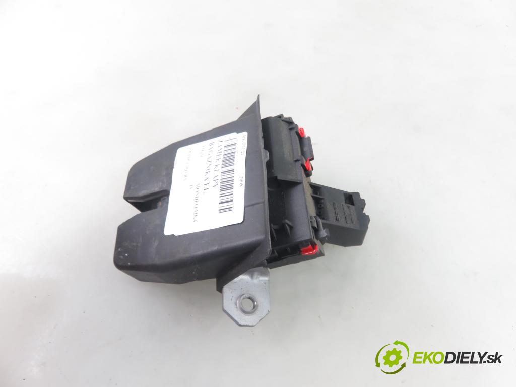 FORD MONDEO IV (BA7) LIFTBACK 2008 92,00 1.8 TDCi - QYBA 1753,00 zámok dveří kufr EL. 8M51R442A66AB
