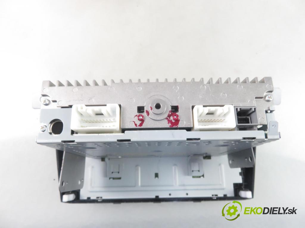 MITSUBISHI MIRAGE / SPACE STAR VI liftback (A0_A) HB 2020 52,00 1.0 12V R3 MIVEC 71 - 3A90 999,00 RADIO CD 8701A621