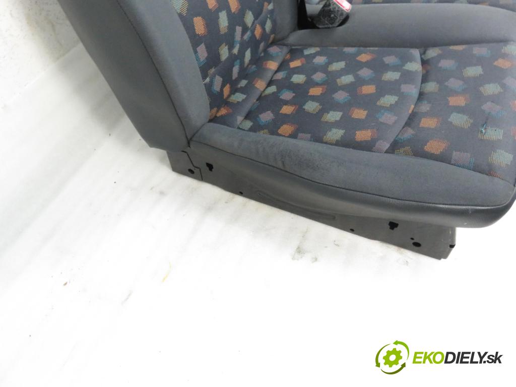 MERCEDES-BENZ VITO / MIXTO Skrzynia (W639) FURGON 2005 80,00 111 CDI 109 - OM 646.982 2148,00 Sedadlo CESTUJÚCI/PP