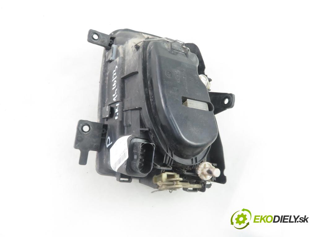 VW POLO (6N2) HB 2000 47,00 1.9 SDI - ASX 1896,00 Svetlo PP 6N1941016AD
