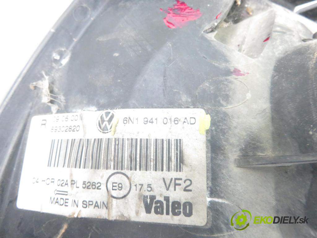 VW POLO (6N2) HB 2000 47,00 1.9 SDI - ASX 1896,00 Svetlo PP 6N1941016AD