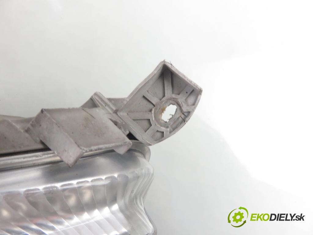 MERCEDES-BENZ KLASA A (W168) HB 2003 70,00 A 170 CDI 95 - OM 668.942 1689,00 Svetlo PP 0301192202 ; A1688201861