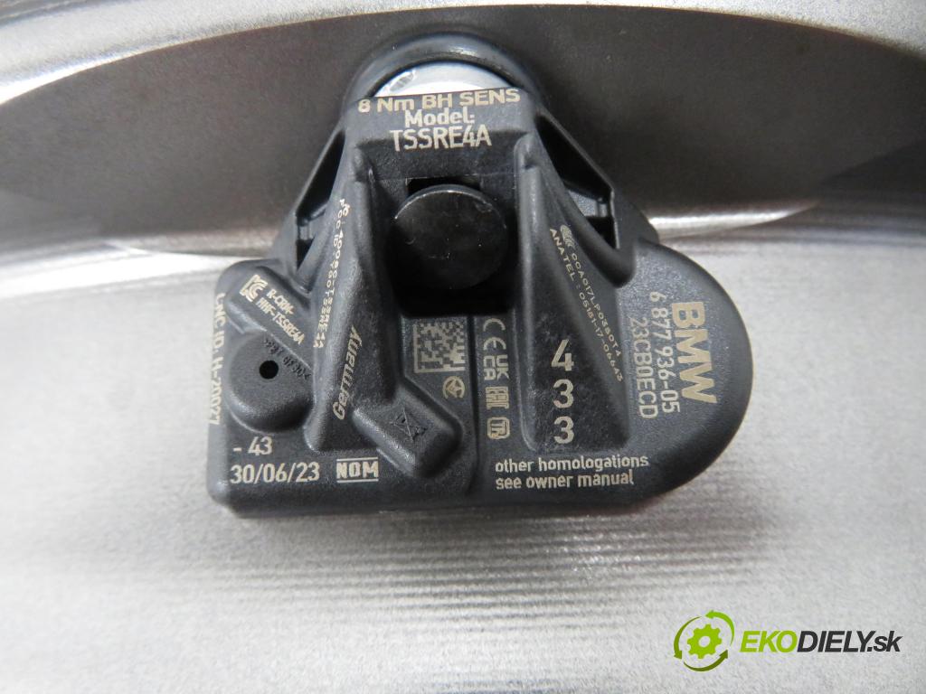 BMW 0 disky / disk 6897609