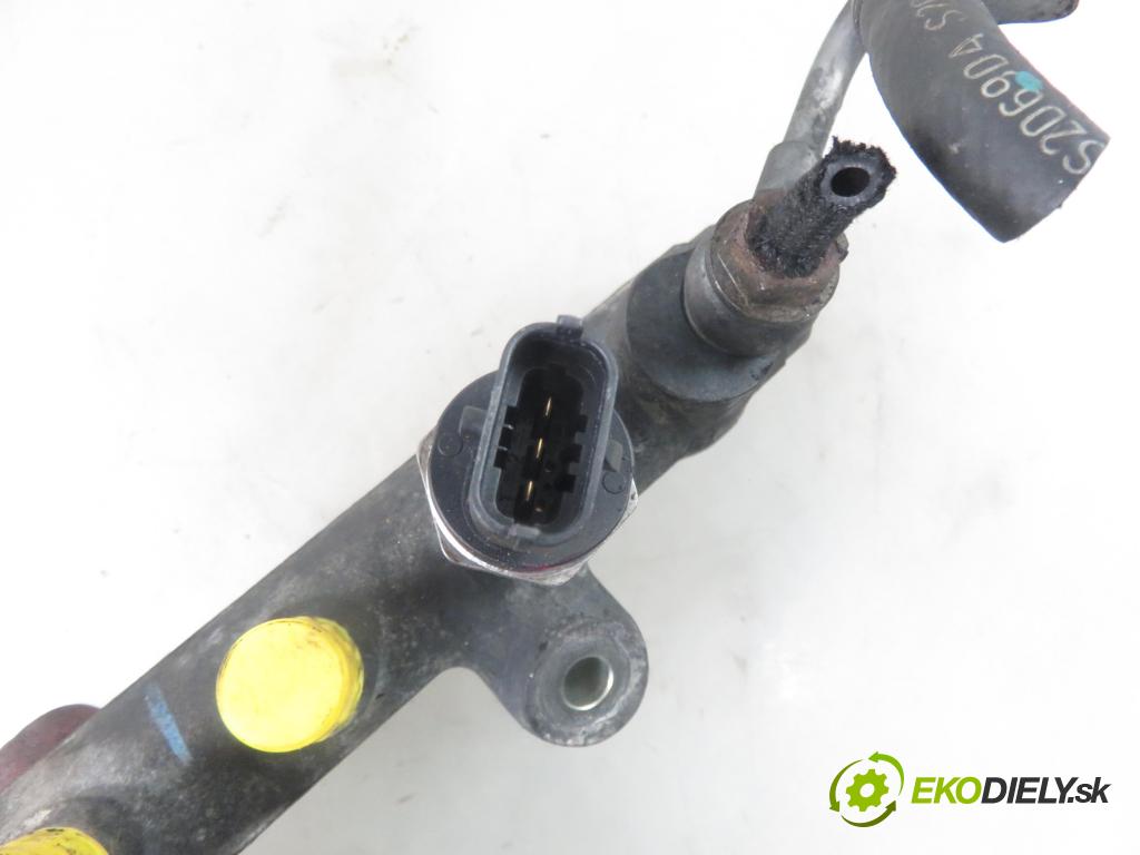 OPEL ASTRA H GTC (L08) HB 2007 74,00 1.7 CDTi - Z 17 DTH 1686,00 Lišta vstrekovacia 0445214094 (Vstrekovacie lišty)