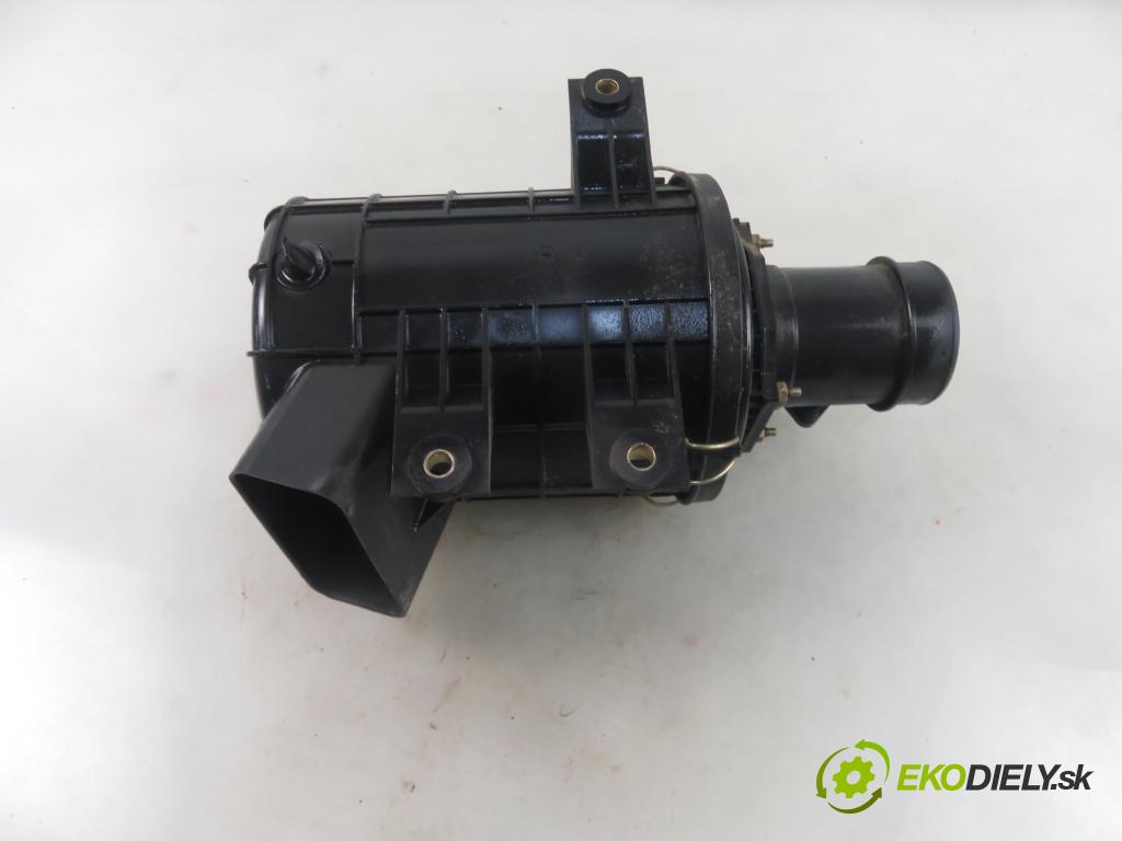 NISSAN TERRANO II (R20) TERENOWY 2004 0,00 3.0 Di 4WD - ZD30 2953,00 Obal filtra vzduchu 44417685900 ; 165002X800 (Obaly filtrov vzduchu)