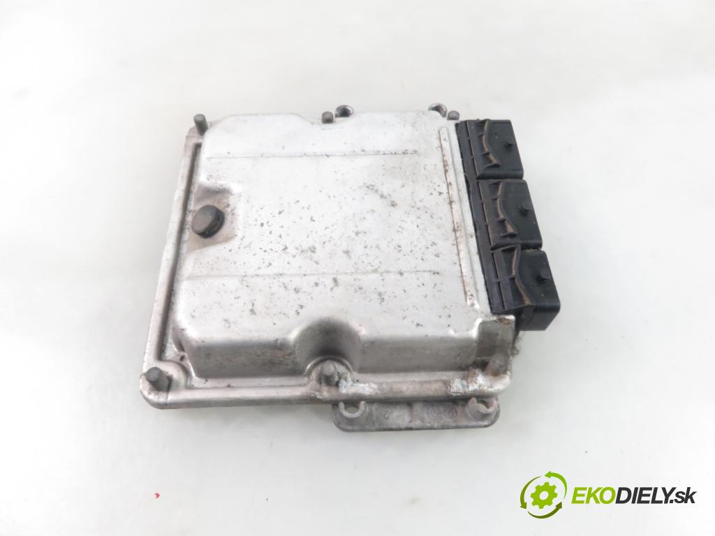 OPEL MOVANO Furgon (X70) FURGON 2002 66,00 2.2 DTI - G9T 722 2188,00 Riadiaca jednotka Motor 0281010787 ; 8200091428 ; 8200132175