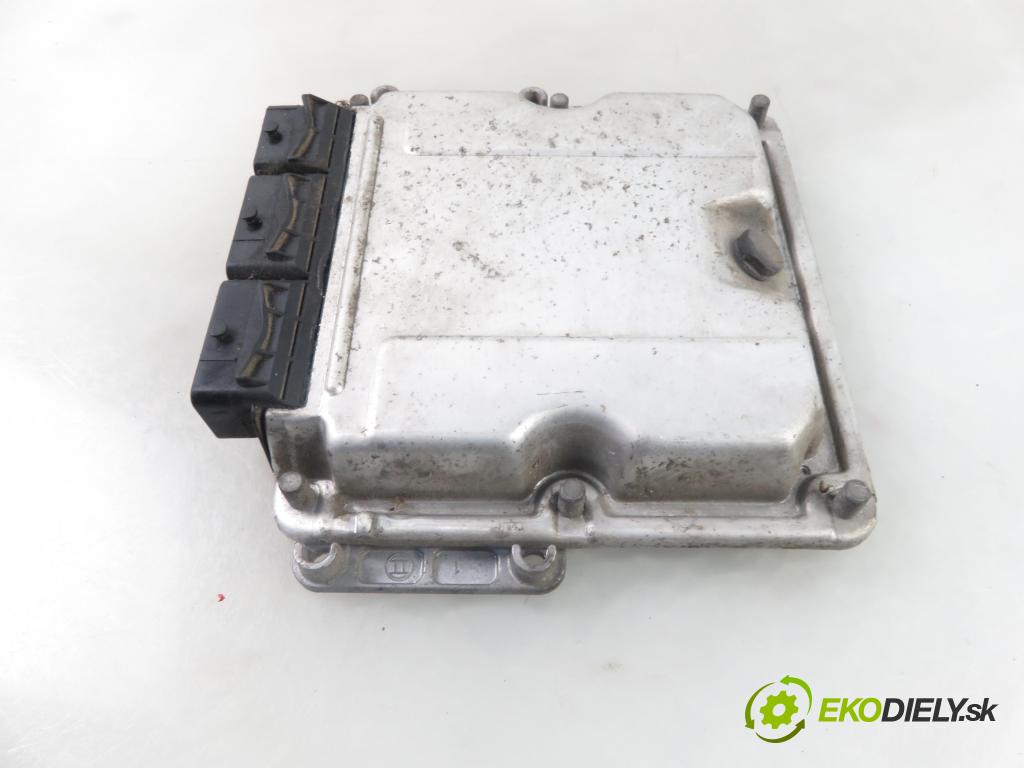 OPEL MOVANO Furgon (X70) FURGON 2002 66,00 2.2 DTI - G9T 722 2188,00 Riadiaca jednotka Motor 0281010787 ; 8200091428 ; 8200132175