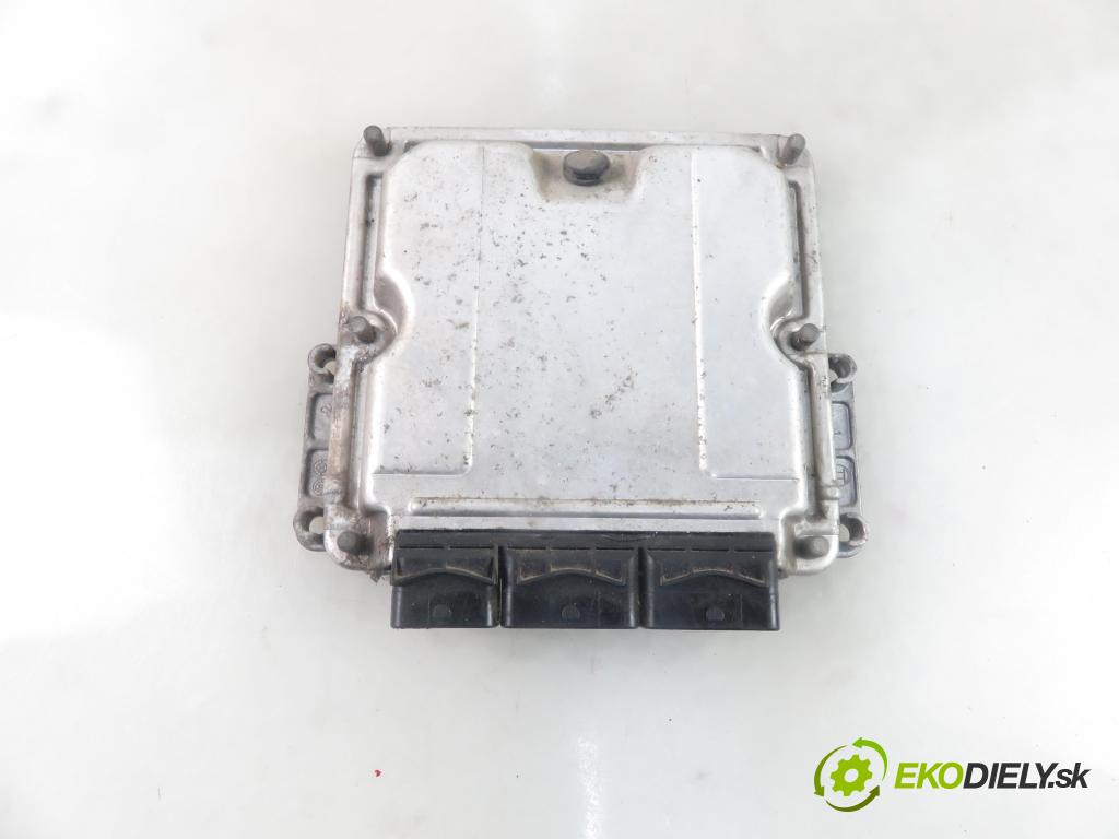 OPEL MOVANO Furgon (X70) FURGON 2002 66,00 2.2 DTI - G9T 722 2188,00 Riadiaca jednotka Motor 0281010787 ; 8200091428 ; 8200132175