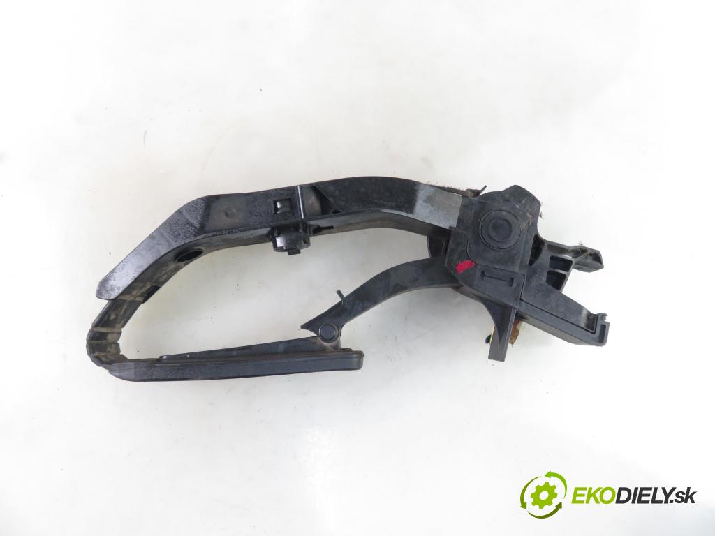 MERCEDES-BENZ KLASA E (W211) SEDAN 2002 110,00 E 220 CDI (211.006) 150 - OM 646.961 2148,00 Potenciometer plynu 2033000104 (Pedále)