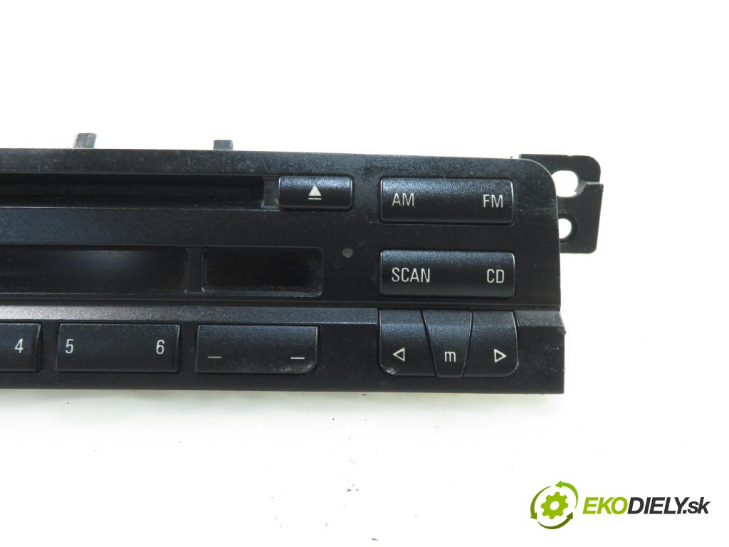 BMW 3 Compact (E46) HB 2003 110,00 320 td 150 - M47 D20 (204D4) 1995,00 RADIO CD 6909882