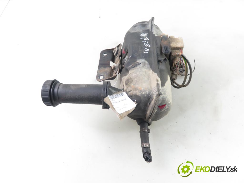 PEUGEOT 307 (3A/C) HB 2001 0,00 2.0 16V - RFN (EW10J4) 1997,00 Pumpa servočerpadlo 9645102380