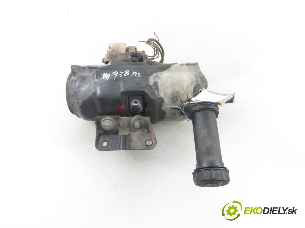 PEUGEOT 307 (3A/C) HB 2001 0,00 2.0 16V - RFN (EW10J4) 1997,00 Pumpa servočerpadlo 9645102380