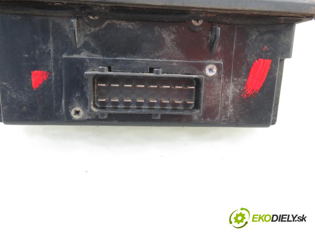 LINDE R16 WÓZEK WYSOKIEGO SKŁADOWANIA 2004 14,00 LINDE AP 108-K1 14kW 0,00 ZOBRAZIT: