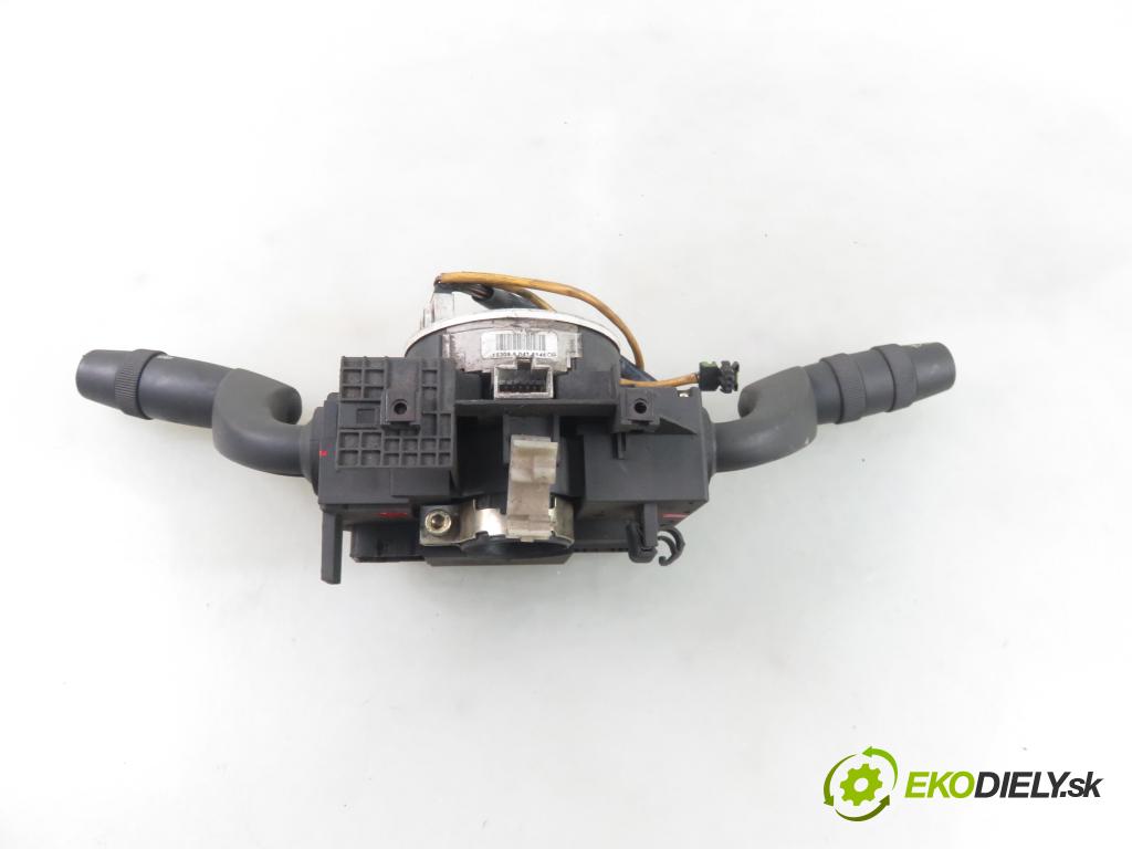 FIAT IDEA (350_) - 2005 66,00 1.4 - 192 B2.000 1368,00 páčka/prepínač