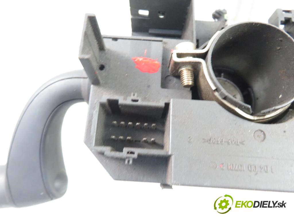 FIAT IDEA (350_) - 2005 66,00 1.4 - 192 B2.000 1368,00 páčka/prepínač