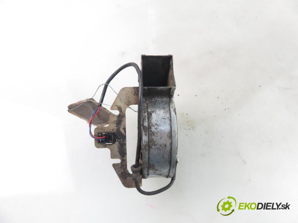 LINDE R16 WÓZEK WYSOKIEGO SKŁADOWANIA 2004 14,00 LINDE AP 108-K1 14kW 0,00 Ventilátor chladič vody G1G097AA0513