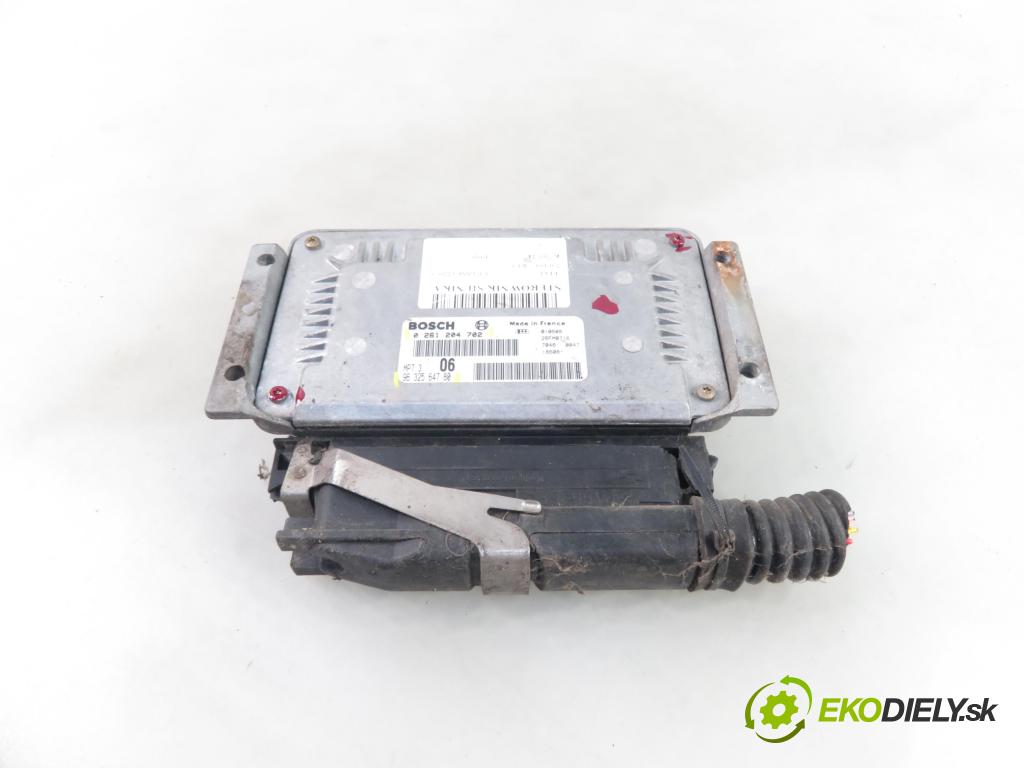 FIAT ULYSSE (220_) MINIVAN 1999 97,00 2.0 16V 132 - RFV 1998,00 řídící jednotka motora 9632564780 ; 0261204702