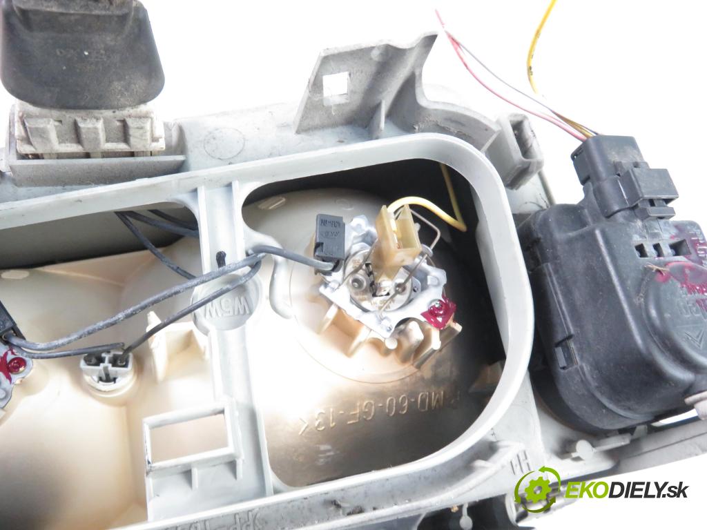 FIAT ULYSSE (220_) MINIVAN 1999 97,00 2.0 16V 132 - RFV 1998,00 Svetlo LP 60979770G