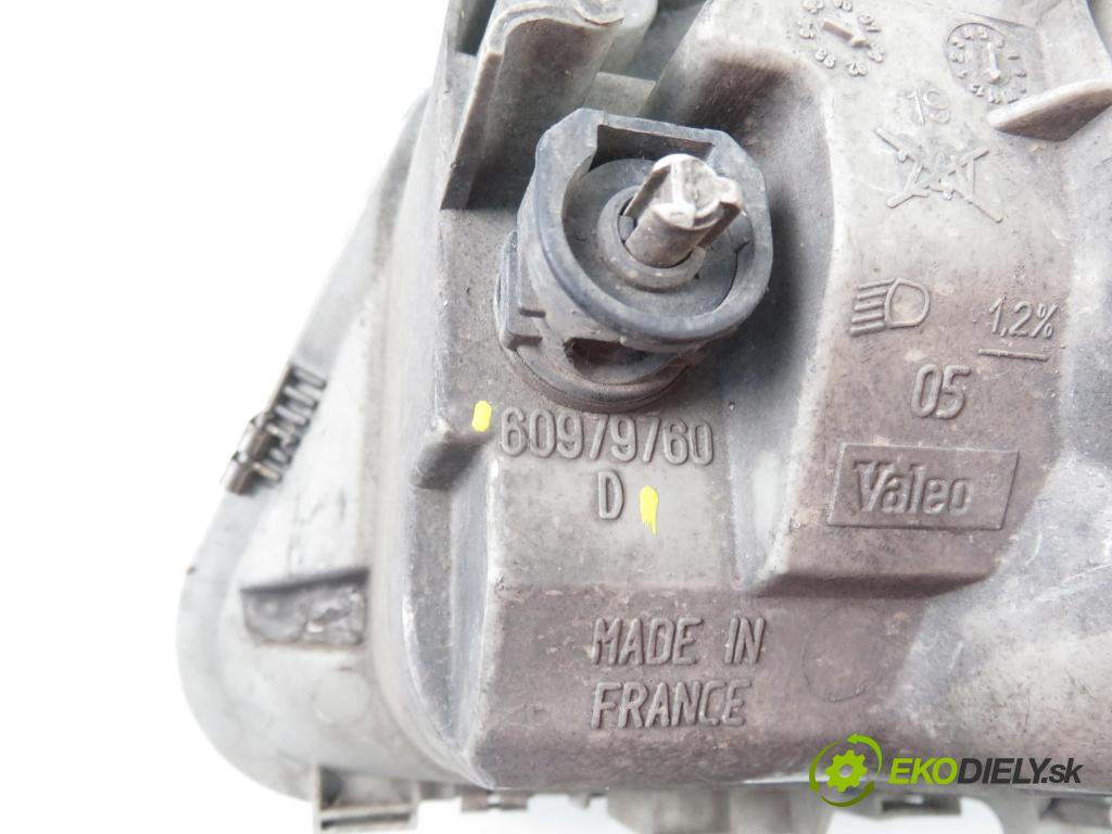 FIAT ULYSSE (220_) MINIVAN 1999 97,00 2.0 16V 132 - RFV 1998,00 Svetlo PP 60979760D